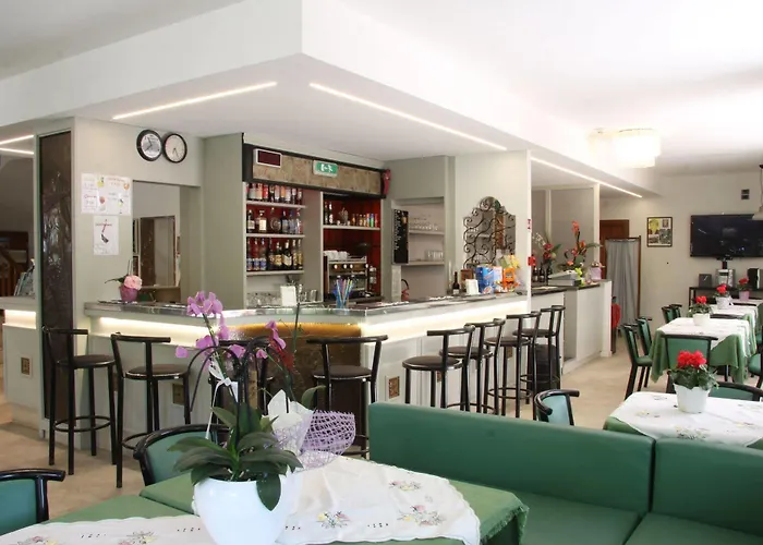 Tilly Hotel Cesenatico