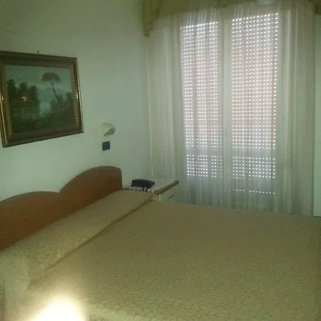Tilly Hotel Cesenatico