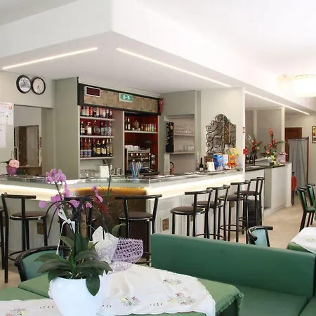 Tilly Hotel Cesenatico